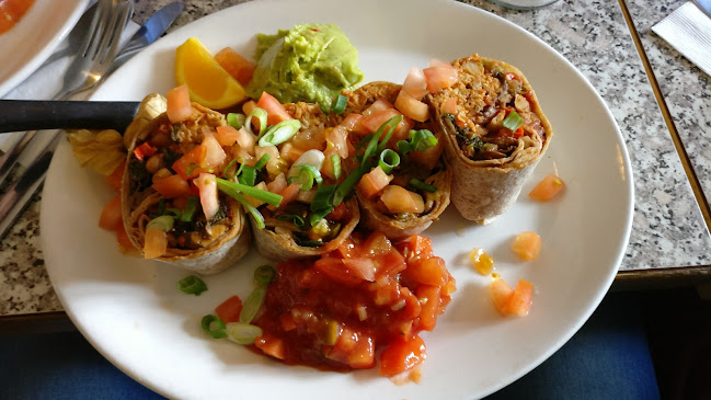 Opinii despre John's Place Restaurant în Victoria - Hospitality and gastronomy