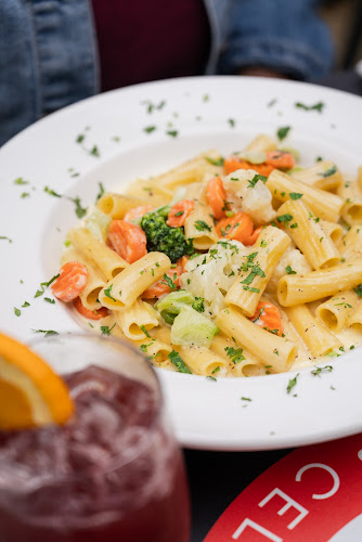 Cafe Diplomatico Restaurant & Pizzeria