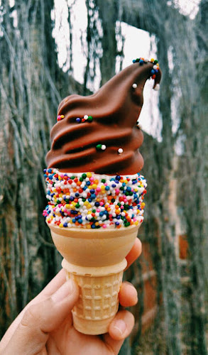 Comentarii opinii despre George's Kitchen + Ice Cream