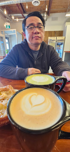 745 Wall St, Winnipeg, MB R3G 2T6