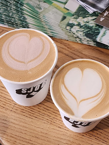 Opinii despre Sam James Coffee Bar OZ în Toronto - Hospitality and gastronomy