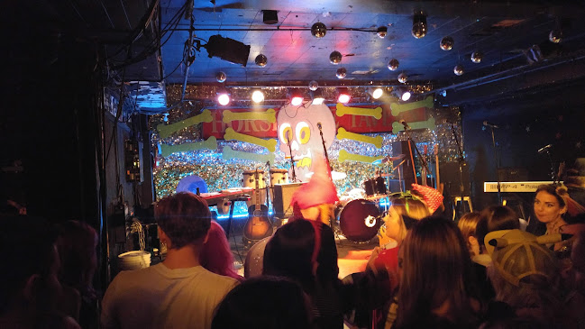 Horseshoe Tavern - Hospitality and gastronomy