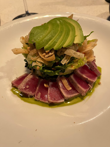 1550 Kenaston Blvd, Winnipeg, MB R3P 0Y4