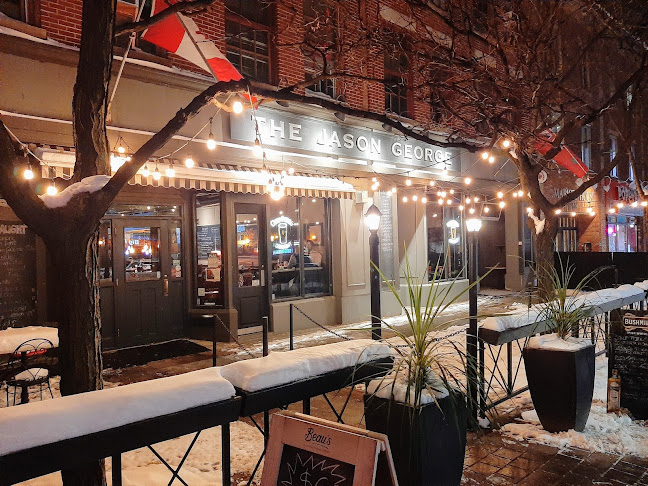 100 Front St E, Toronto, ON M5A 1E1