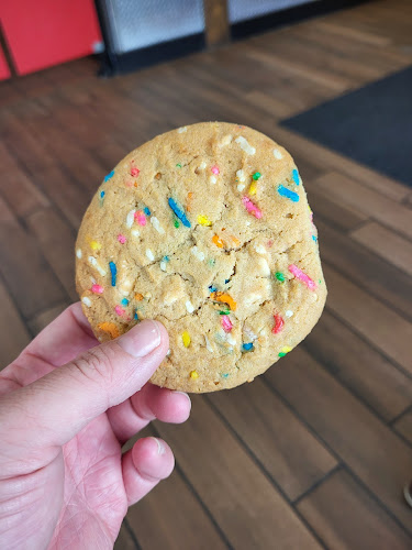 70 World Dr, Mississauga, ON L5T 3A2