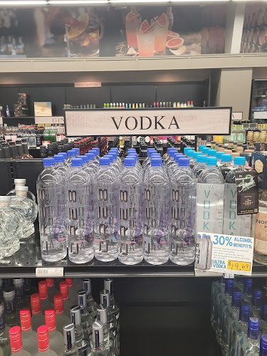 south hill liquor store - Hospitality and gastronomy