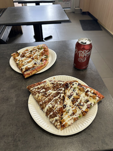 Opinii despre Numero Uno Pizza în Vancouver - Hospitality and gastronomy