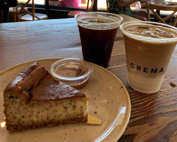 Crema Cafe Bar - Hospitality and gastronomy