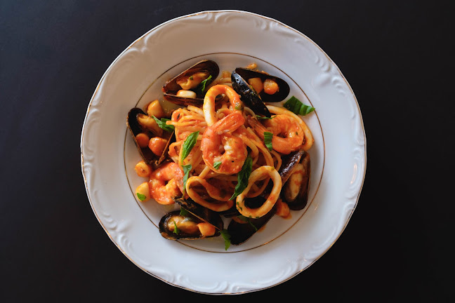 95 Kingston Rd E, Ajax, ON L1S 7J4