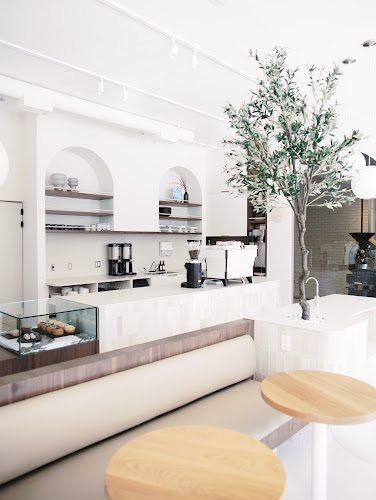 Poolhouse Cafe & Roastery- Formerly Madhatter Coffee Roastery - Hospitality and gastronomy