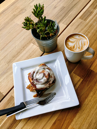 716 Carnarvon St, New Westminster, BC V3M 6S2