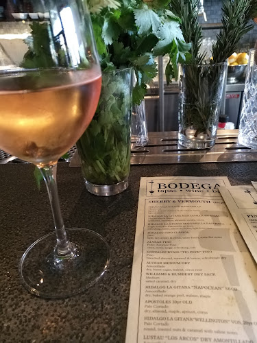 1210 Broad St, Victoria, BC V8W 2A4