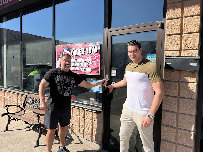 13153 Tecumseh Rd E, Windsor, ON N8N 3T4