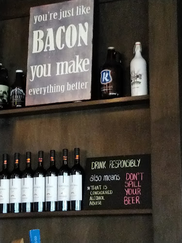 Corner Bar and Grill - Hospitality and gastronomy