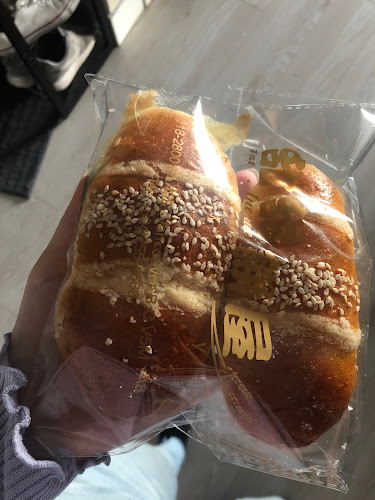 1st Avenue Bakery - Vancouver