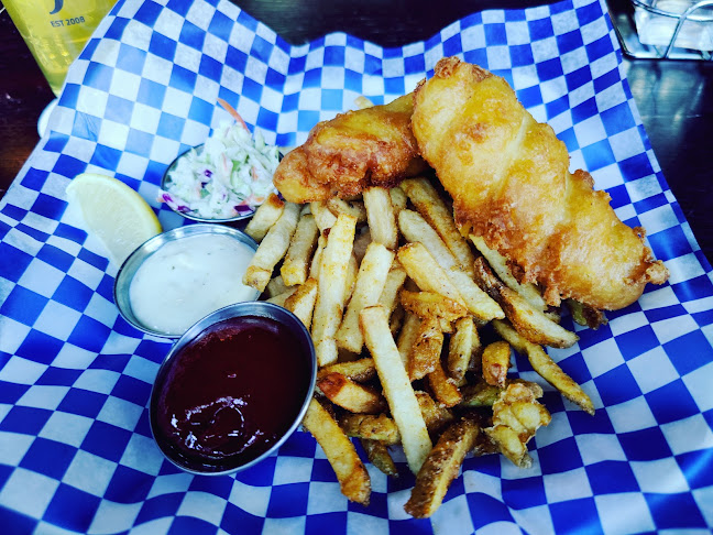 St. James Corner Restaurant & Irish Pub - Calgary