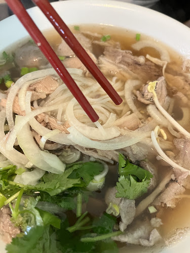 Opinii despre Kim Thanh Restaurant 天 în Winnipeg - Hospitality and gastronomy