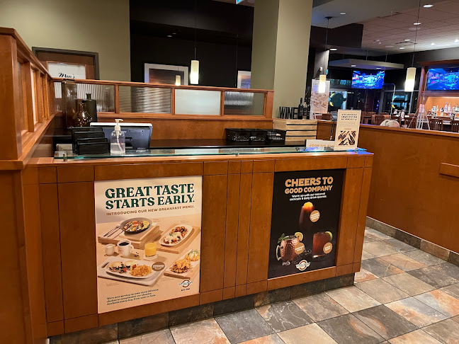 White Spot Pemberton Plaza - North Vancouver