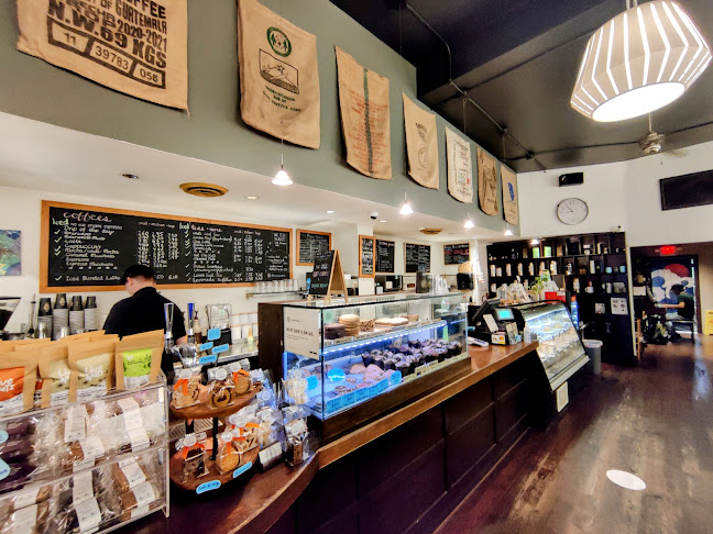 Comentarii opinii despre Bean Around The World