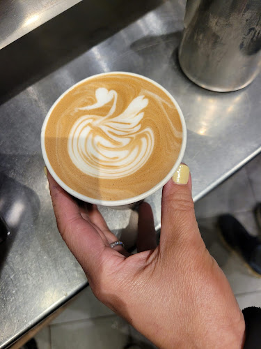 410 University Ct NW, Calgary, AB T2N 1N4