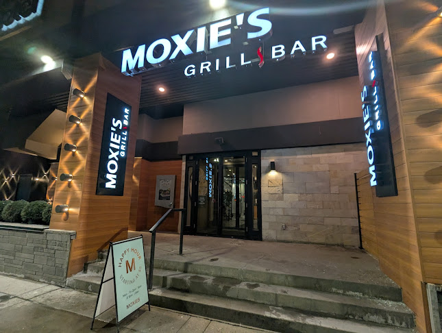 Moxies Calgary Downtown Restaurant