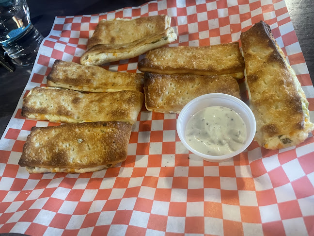 2684 Lakeshore Rd, Sarnia, ON N0N 1C0