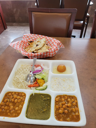 Friends Sweet Restaurant - Hospitality and gastronomy