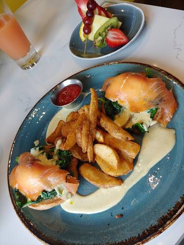 Comentarii opinii despre OEB Breakfast Co.