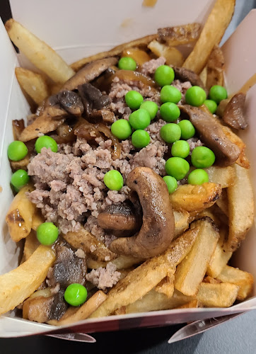 Smoke's Poutinerie Moncton - Hospitality and gastronomy