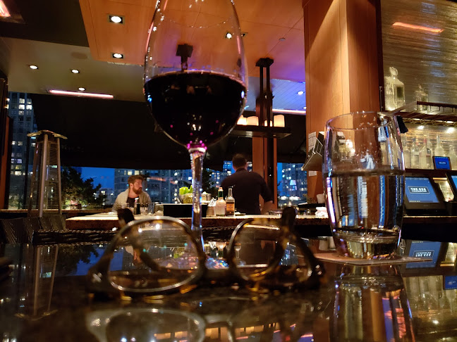 Comentarii opinii despre The Keg Steakhouse + Bar - Yaletown