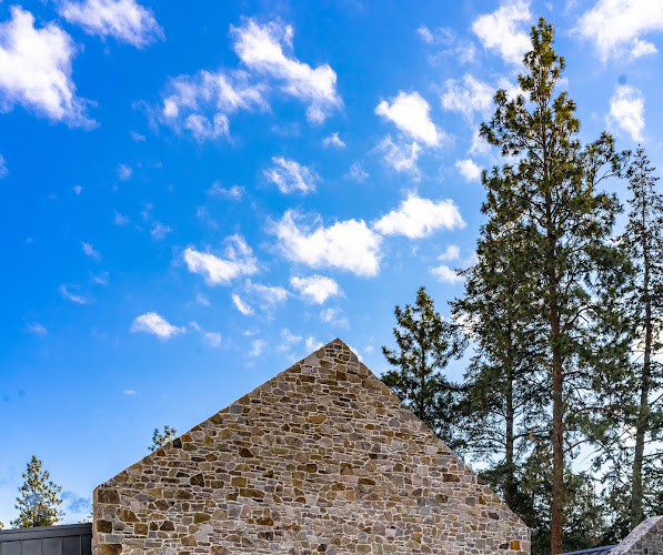 Home Block at CedarCreek Estate Winery - Hospitality and gastronomy