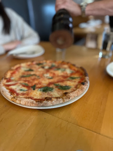 Comentarii opinii despre LDV Pizza Bar