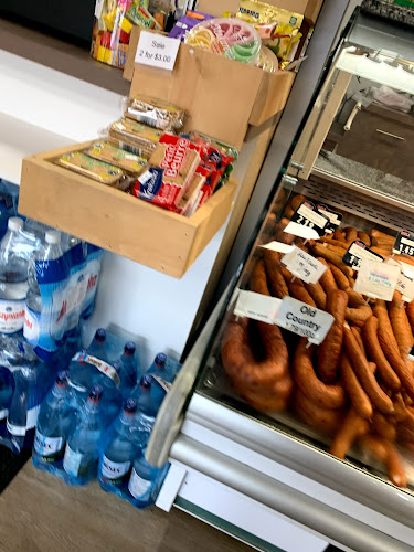 Opinii despre Maria's Homestyle Perogies: European Deli în Port Coquitlam - Hospitality and gastronomy