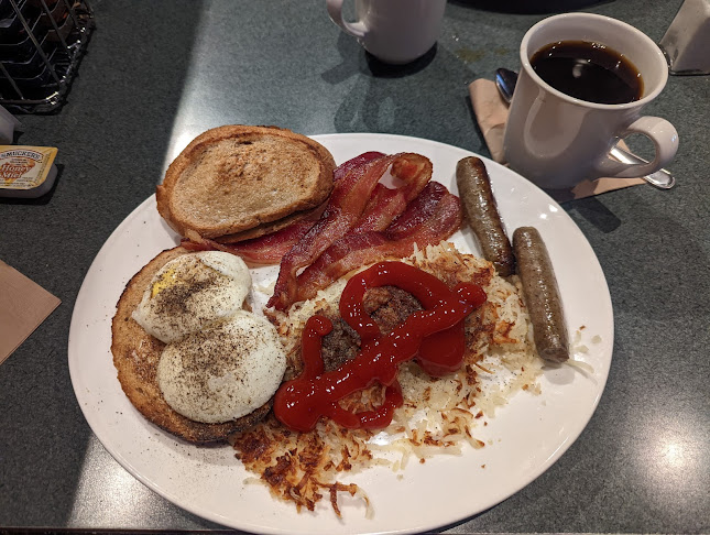 Ricky's All Day Grill - Walnut Grove