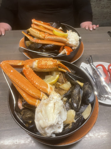 The Local Pub and Oyster Bar - Charlottetown