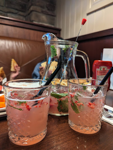 Turtle Jack's Courtney Park