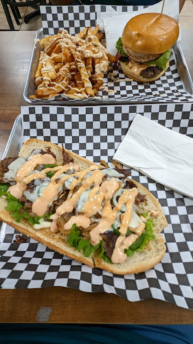 6ixside Burger (Pickering) - Hospitality and gastronomy