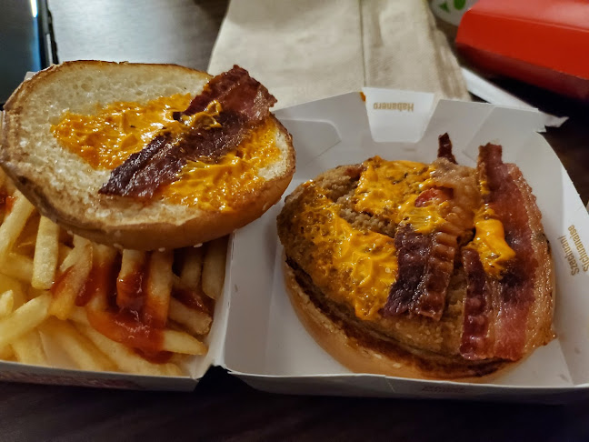 McDonald's - Hospitality and gastronomy