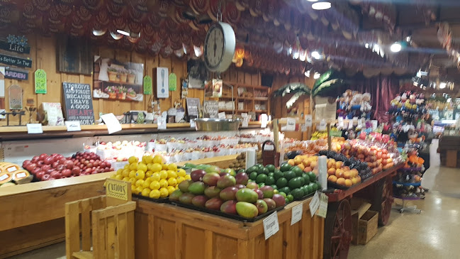 Comentarii opinii despre The Apple Factory Farm Market