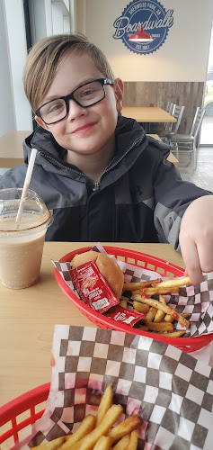 Boardwalk Burgers Sherwood Park - Hospitality and gastronomy