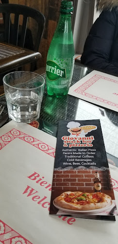 Comentarii opinii despre Giovanni's Snack Bar & Pizzeria