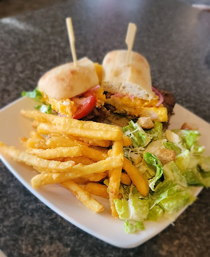 Comentarii opinii despre Clubhouse Casual