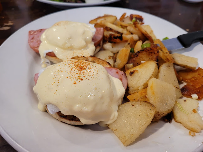 Nelly's Grill - Vancouver