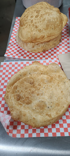 Comentarii opinii despre HomeTaste - Indian Cuisine, Indian Restaurant, Indian Food, Takeout Restaurant, Tiffin & Catering Services kitchener