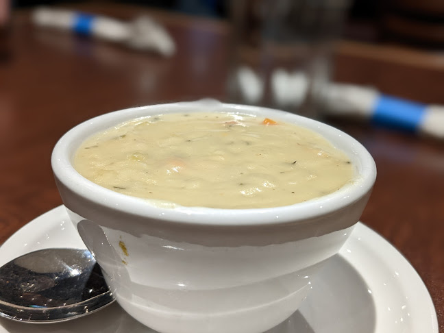 413 6th St, New Westminster, BC V3L 3B1