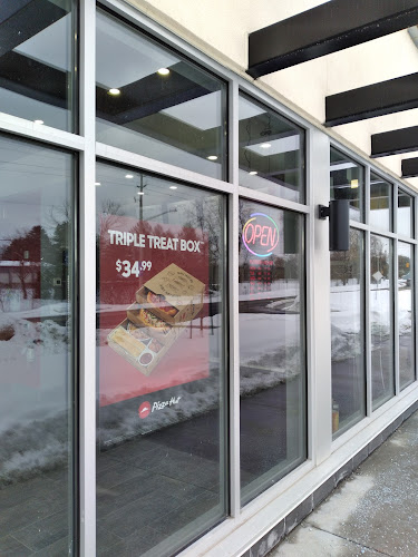 Pizza Hut - Hospitality and gastronomy