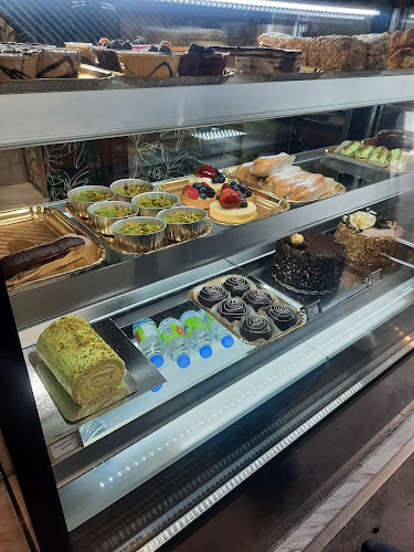 7509 Yonge St, Vaughan, ON L3T 2E9