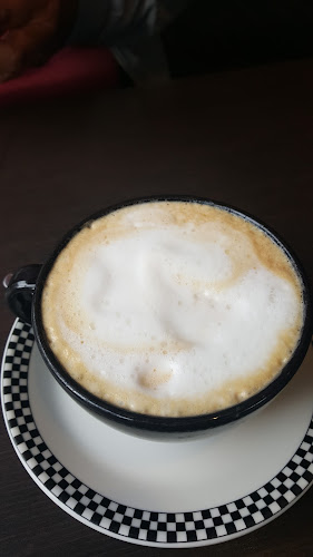 866 Denman St, Vancouver, BC V6G 2L9