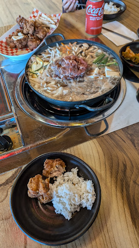 Lee House Korean Restaurant - Edmonton
