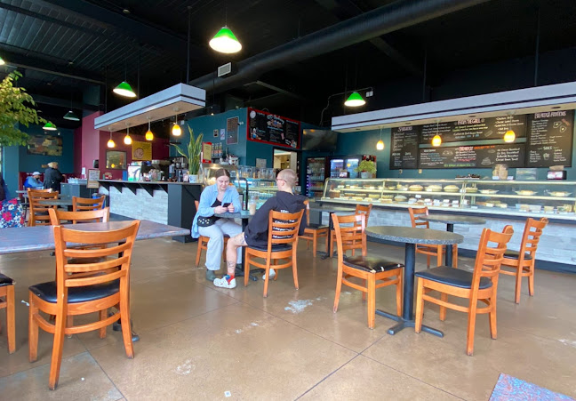 Comentarii opinii despre QV Cafe & Bakery